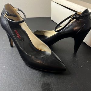 Proxy Black Heels